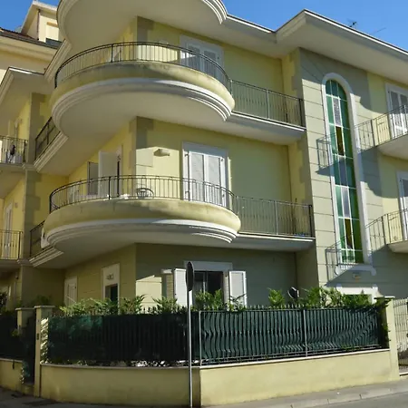 Apartmán Miami Apartment, Piano Terra Rif A806