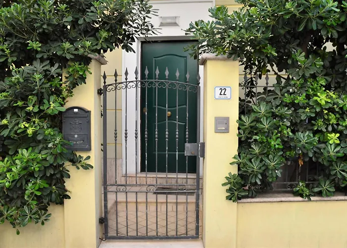 Miami Apartment, Piano Terra Rif A806 Apartment *