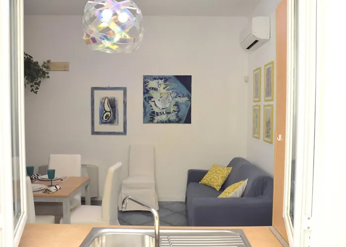 Miami Apartment, Piano Terra Rif A806 *